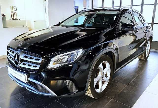 Mercedes-Benz GLA 180 10CV